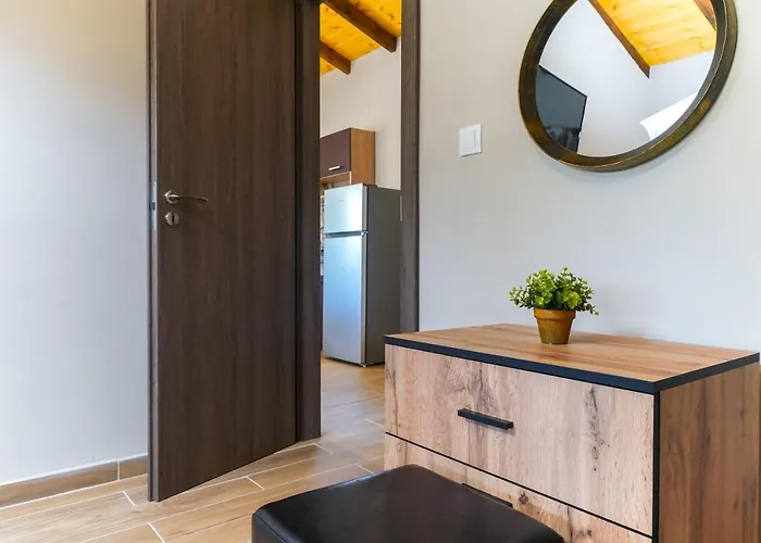 Mulberry Apartament *