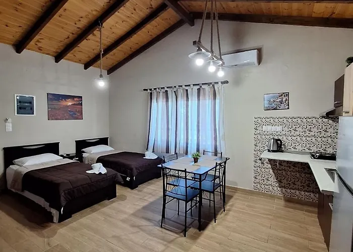 Mulberry Apartament Skála Marión